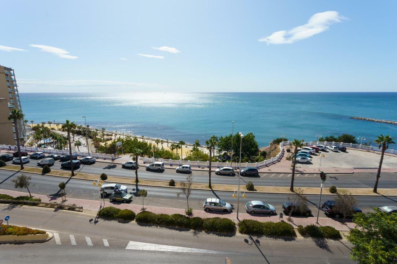 Spacious Beachfront Flat With Sea Views And Private Indoor Parking Benalmadena Ngoại thất bức ảnh